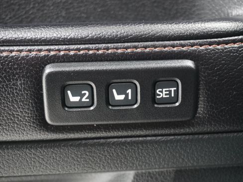 Used 2016 Toyota 4Runner Limited RWD image 16