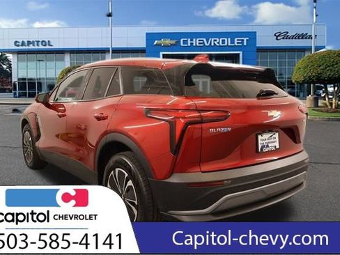 Used 2024 Chevrolet Blazer EV LT AWD/4WD image 6