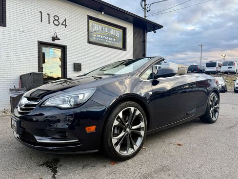 Used 2018 Buick Cascada Premium image 34