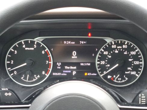 Used 2021 Nissan Rogue S image 23