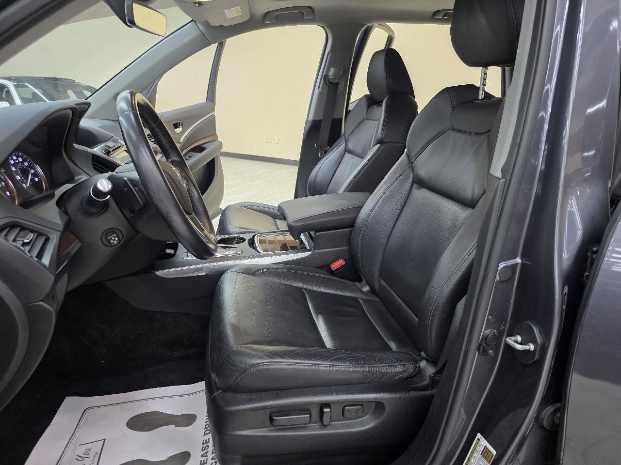 Used 2017 Acura MDX w/ Technology Package AWD/4WD image 20