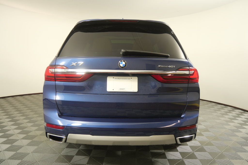 Used 2022 BMW X7 xDrive40i w/ Premium Package AWD/4WD image 5