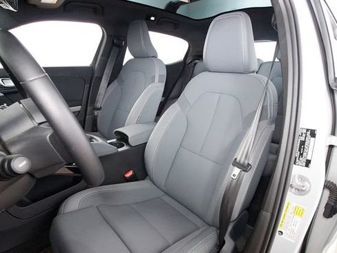 Used 2024 Polestar Polestar 2 AWD/4WD image 18