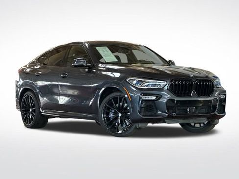 Used 2020 BMW X6 M50i w/ Executive Package image 2