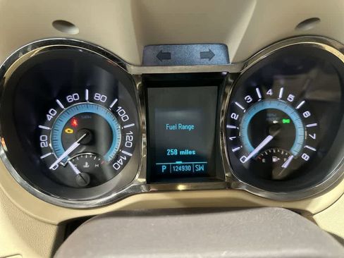 Used 2010 Buick LaCrosse CXL image 30