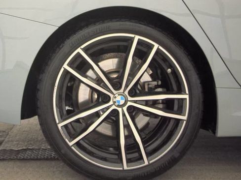 Used 2024 BMW 330i Sedan w/ M Sport Package RWD image 20
