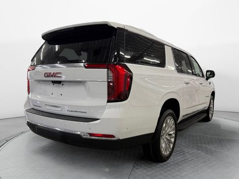 New 2026 GMC Yukon XL Elevation w/ Elevation Premium Package image 5