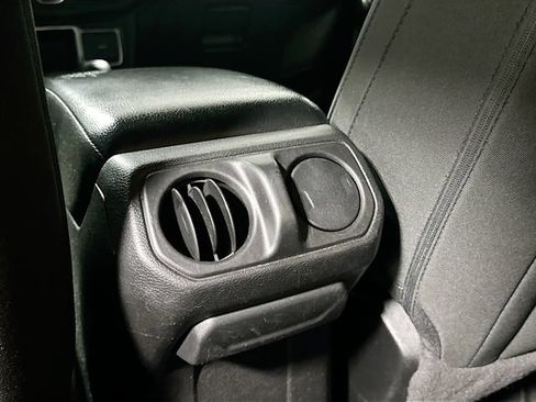 Used 2021 Jeep Wrangler Unlimited Sport AWD/4WD image 18