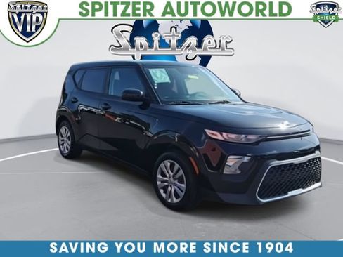 Used 2020 Kia Soul LX FWD image 2