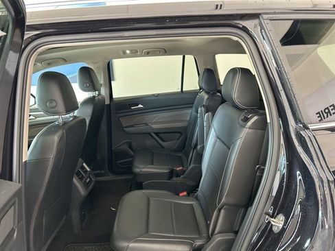 Used 2022 Volkswagen Atlas SEL AWD/4WD image 16