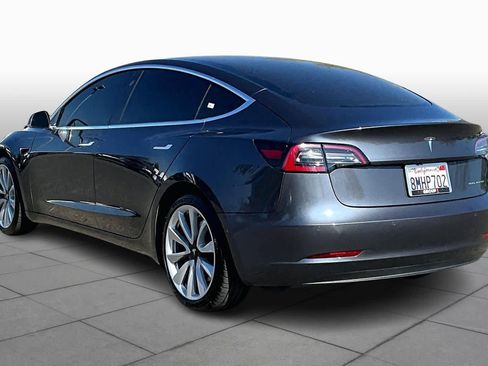 Used 2019 Tesla Model 3 Performance image 11