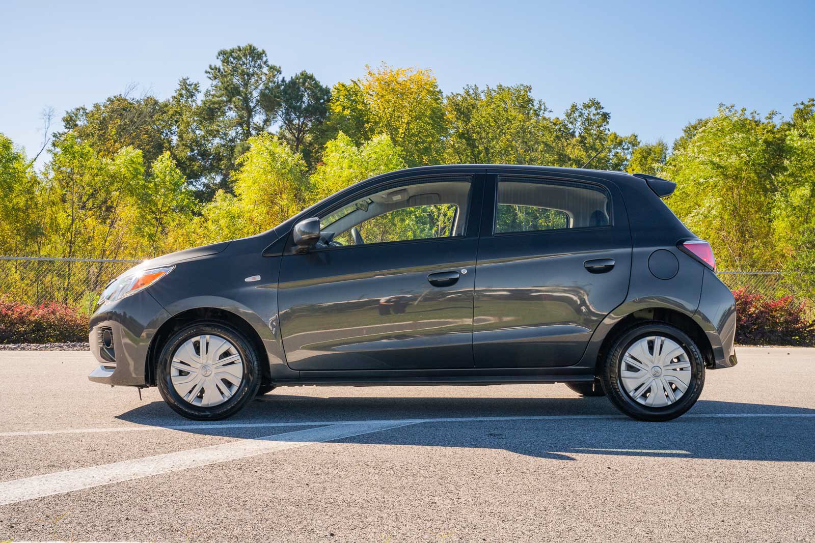 Used 2024 Mitsubishi Mirage ES FWD image 5