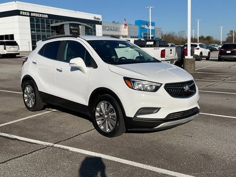Used 2019 Buick Encore Preferred image 3