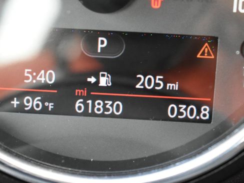 Used 2017 MINI Cooper Clubman FWD image 19