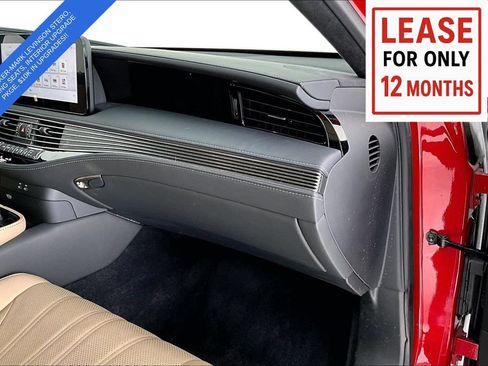 Used 2023 Lexus LS 500 AWD w/ Interior Upgrade Package image 19