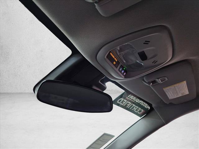 Used 2025 Chevrolet Trax LT FWD image 20