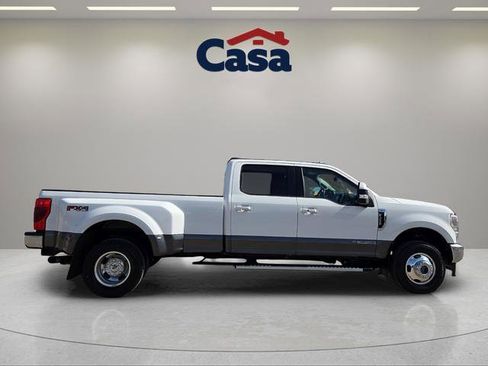 Used 2020 Ford F350 Lariat w/ Lariat Ultimate Package AWD/4WD image 2