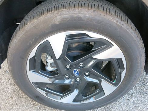 Used 2024 Subaru Crosstrek 2.5i Limited image 34