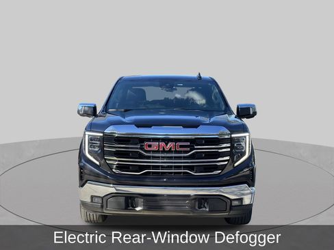 Used 2025 GMC Sierra 1500 SLT AWD/4WD image 9