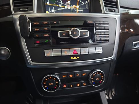 Used 2015 Mercedes-Benz ML 350 4MATIC image 27