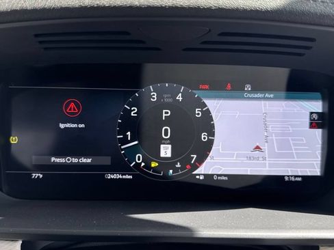 Certified 2023 Land Rover Discovery Metropolitan Edition AWD/4WD image 6