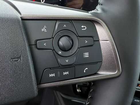 Certified 2026 Nissan Sentra SV w/ SV Convenience Package FWD image 29