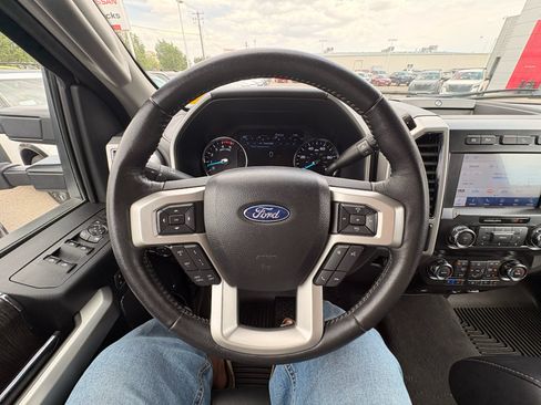 Used 2020 Ford F350 Lariat w/ Tremor Off-Road Package AWD/4WD image 23