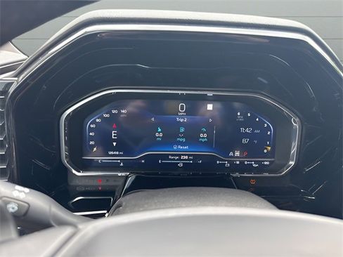 Used 2023 Chevrolet Silverado 1500 LTZ image 15