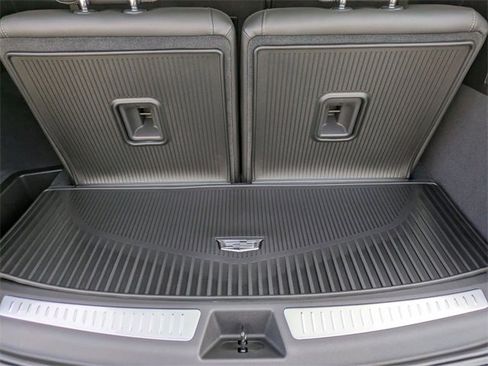 New 2025 Cadillac XT6 Luxury w/ LPO, Floor Liner Package image 21