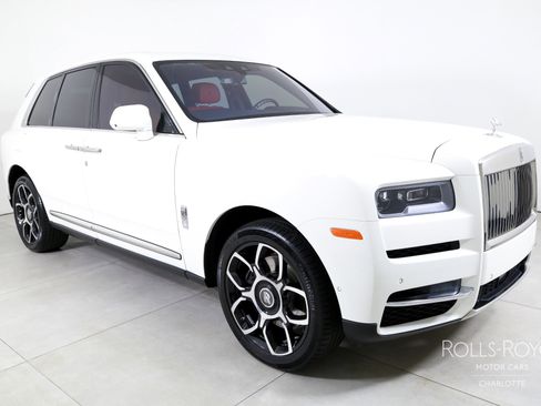 Used 2020 Rolls-Royce Cullinan image 6