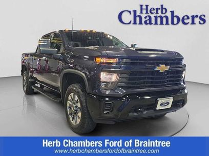 Used 2024 Chevrolet Silverado 2500 Custom w/ Custom Value Package