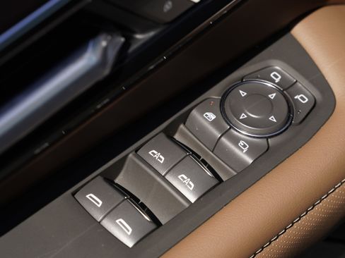 New 2026 Chevrolet Suburban High Country AWD/4WD image 19