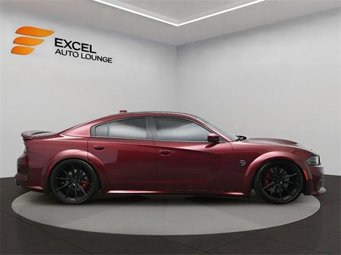 Used 2020 Dodge Charger SRT Hellcat w/ Harman/Kardon Audio Group image 6