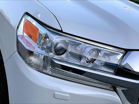 Used 2017 Toyota Land Cruiser AWD/4WD image 32