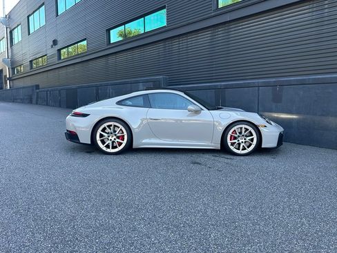 Certified 2026 Porsche 911 Carrera GTS RWD image 11