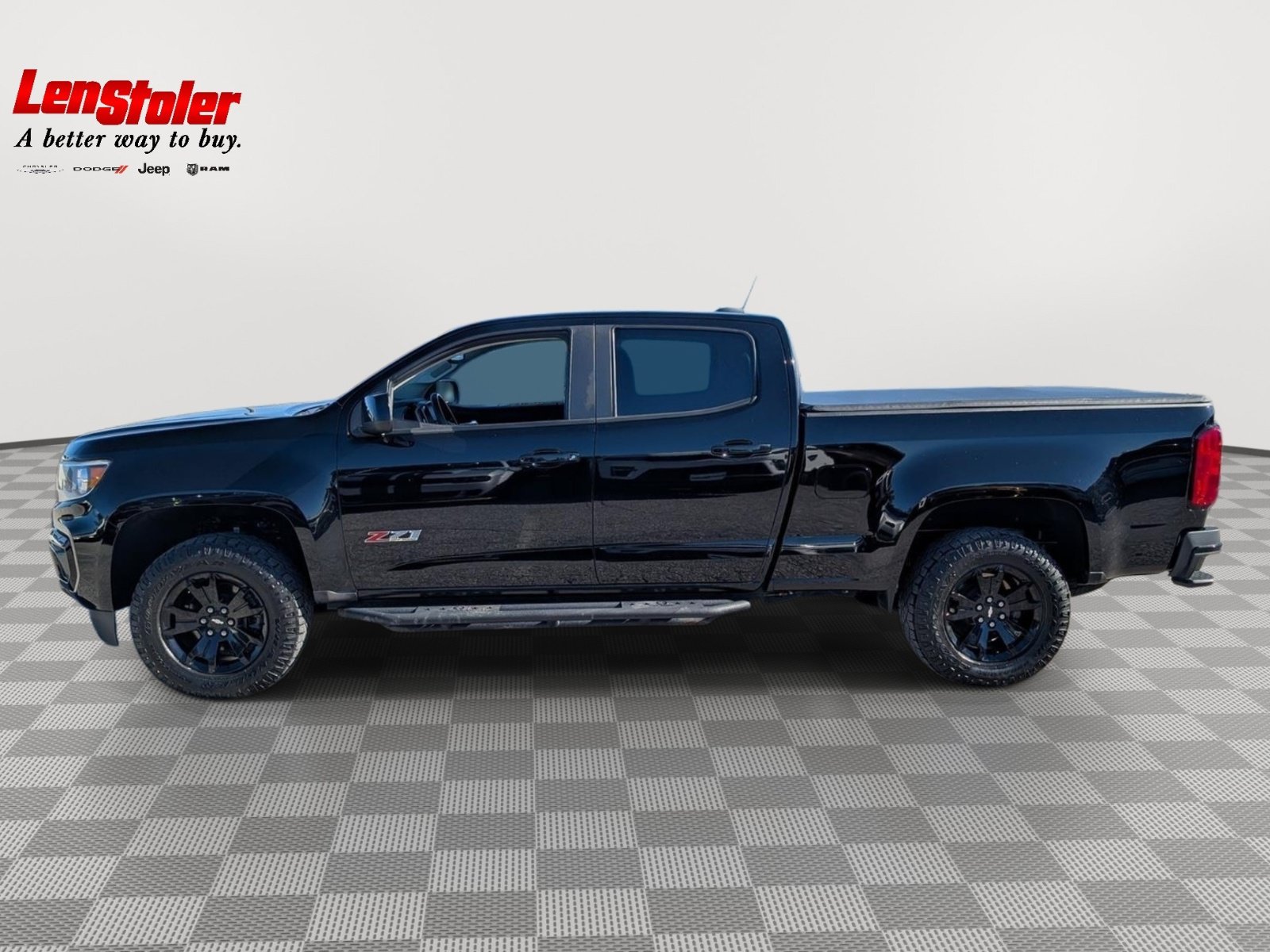 Used 2021 Chevrolet Colorado Z71 w/ Z71 Midnight Edition AWD/4WD image 2