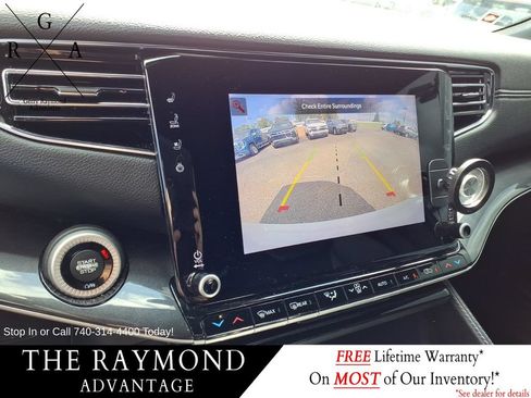 Used 2023 Jeep Wagoneer 4WD image 22