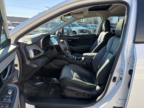 Used 2024 Subaru Outback Onyx Edition image 10