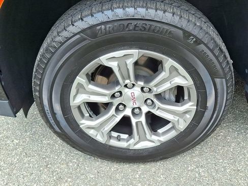 Used 2022 GMC Yukon SLE w/ Max Trailering Package AWD/4WD image 8