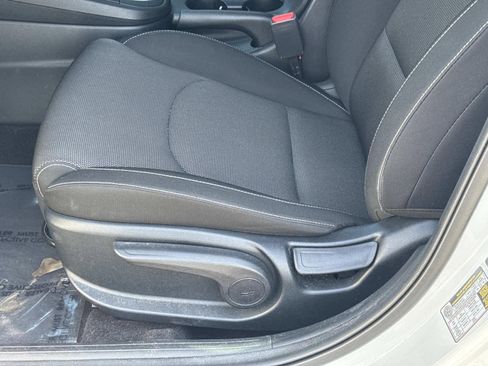 Used 2024 Kia Forte LXS FWD image 18