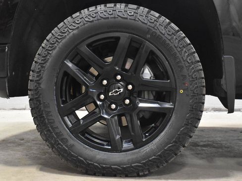 Used 2021 Chevrolet Silverado 1500 LT Trail Boss w/ Convenience Package II AWD/4WD image 30