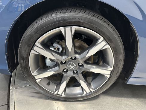 Certified 2026 Honda Civic Sport Touring image 9