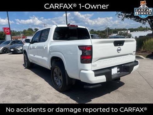 Certified 2026 Nissan Frontier SV w/ All-Weather Content Package AWD/4WD image 3