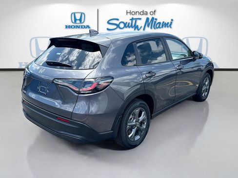New 2027 Honda HR-V LX image 7