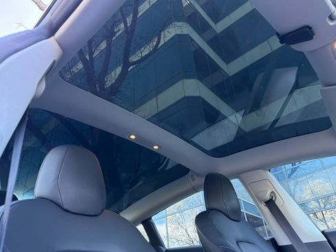 Used 2018 Tesla Model 3 Long Range image 20