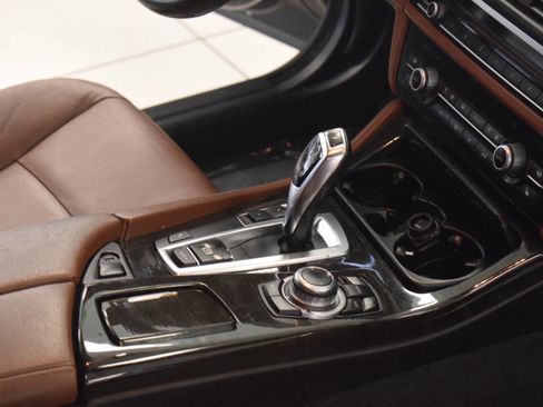 Used 2013 BMW 528i Sedan RWD image 47