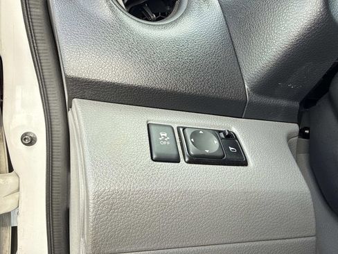 Used 2021 Nissan NV200 SV w/ Back Door Glass Package image 31