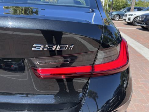 Used 2025 BMW 330i Sedan image 42