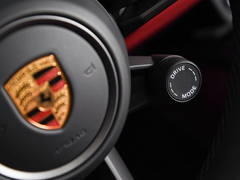 Used 2022 Porsche 911 Targa 4S AWD/4WD image 21