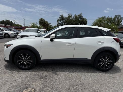 Used 2018 MAZDA CX-3 Touring w/ Preferred Equipment Package FWD image 3